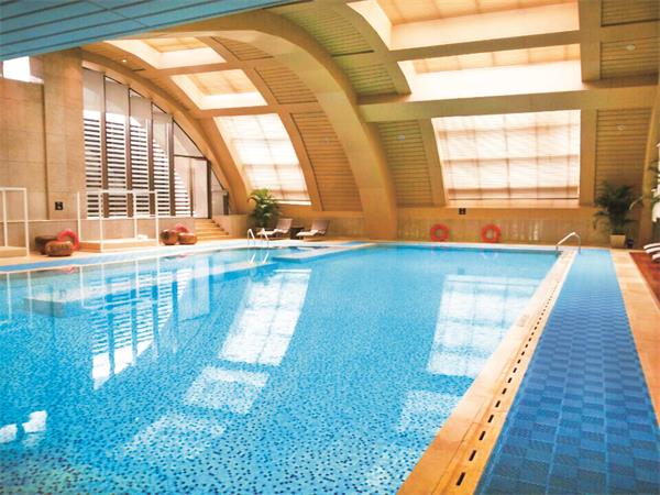 建游泳池，若何合理设定游泳池的循环周期?